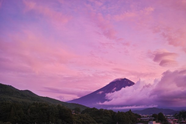 Cloudy Sunset. Foto de Yuga Kurita
